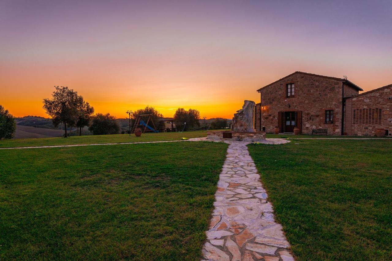 Agriturismo Baccoleno Asciano Buitenkant foto